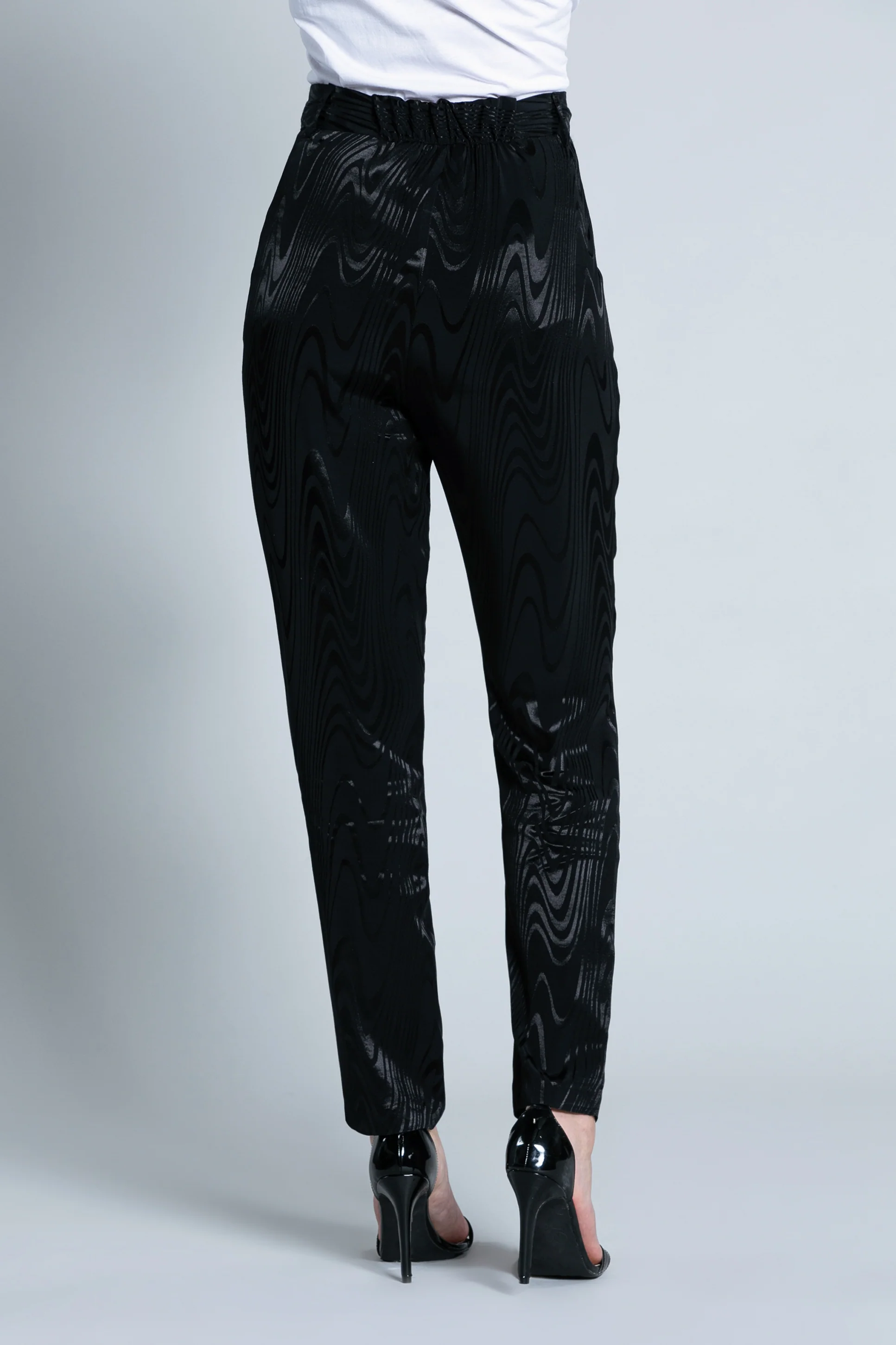 Pantalone GIO vita alta con pinces più tasche francesi - Image 3